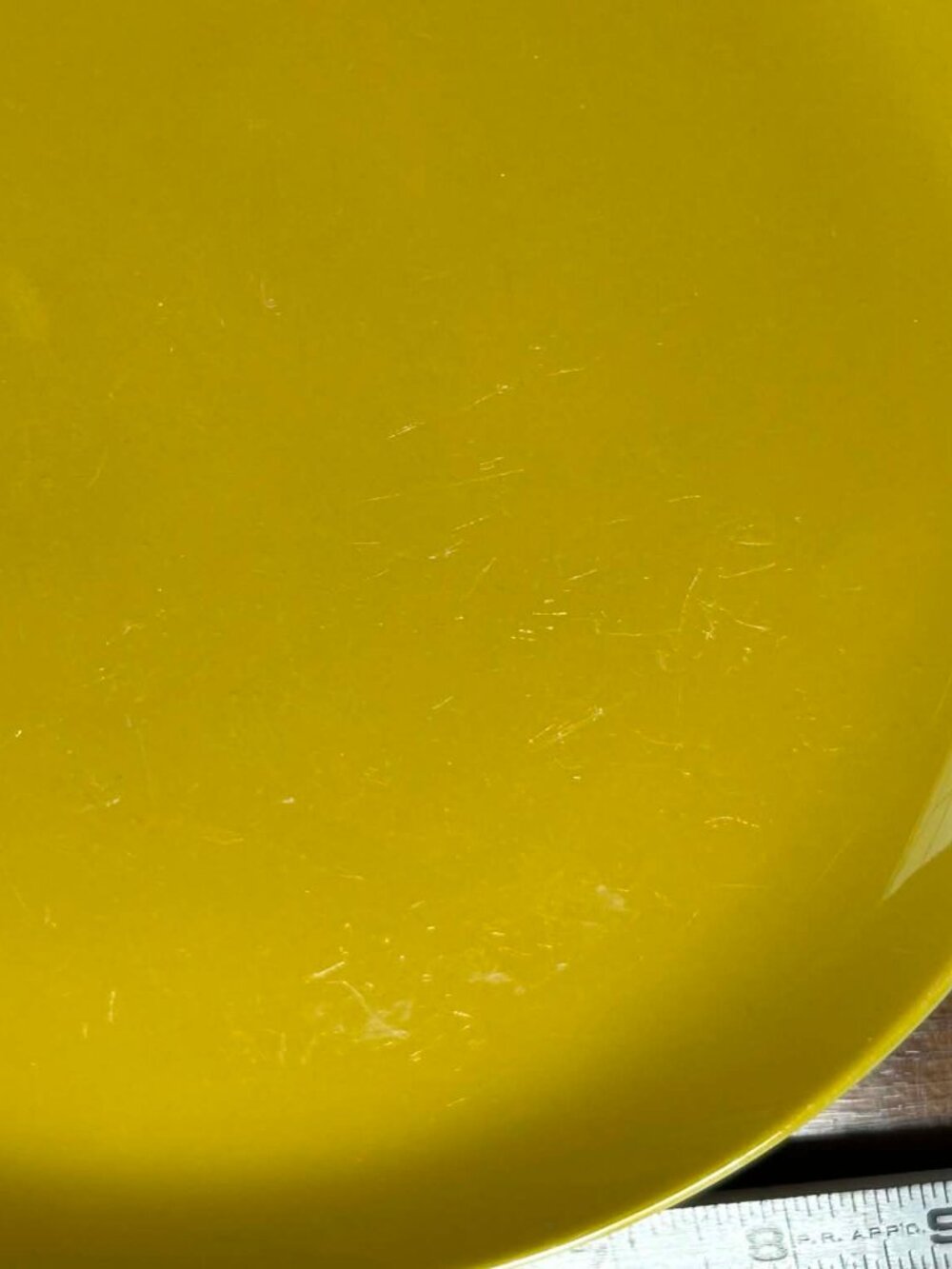 Lagardo Tackett yellow dinner plate - Picture 10 of 10